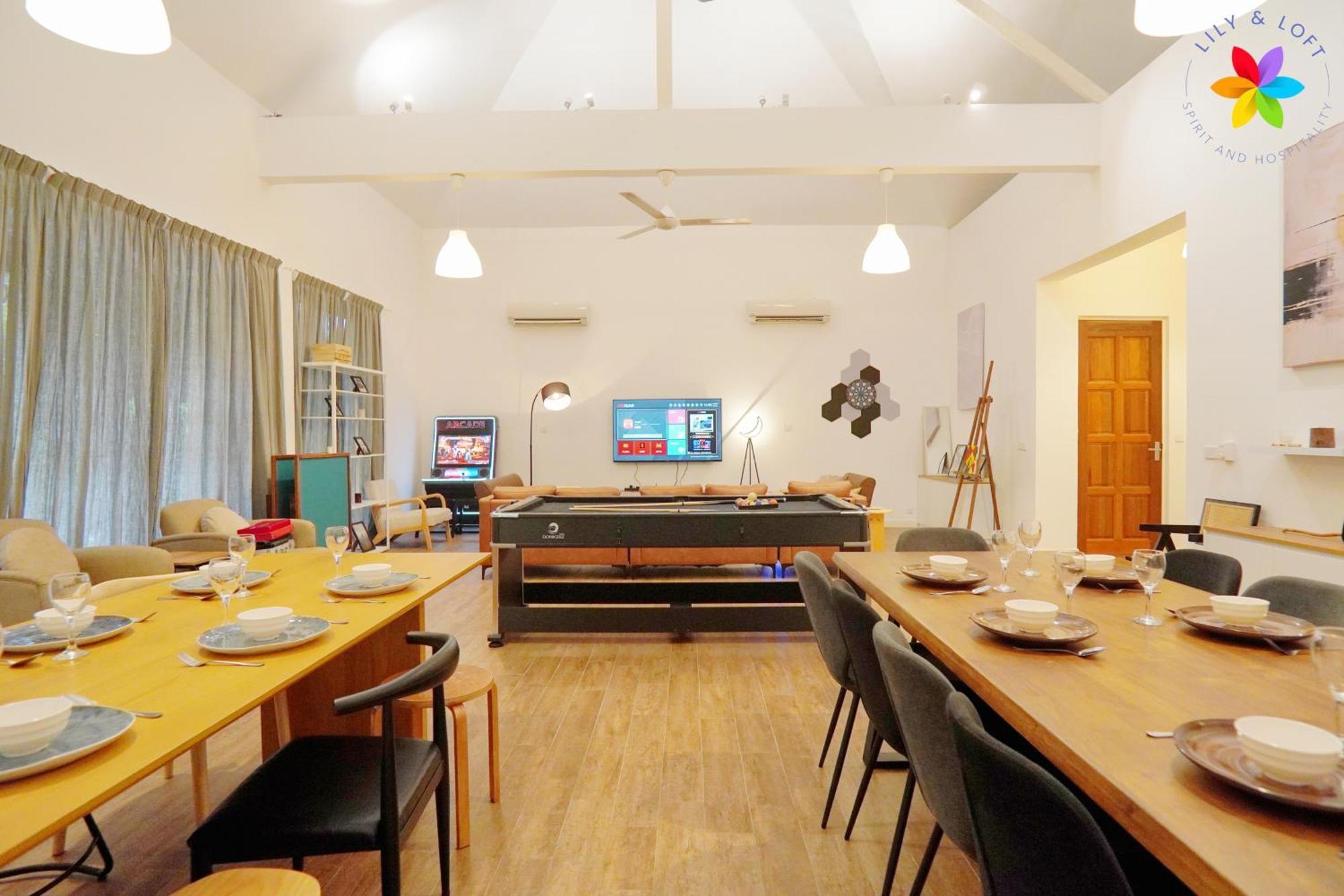 Vila 30p White House Retreat - Pool & Event Hall