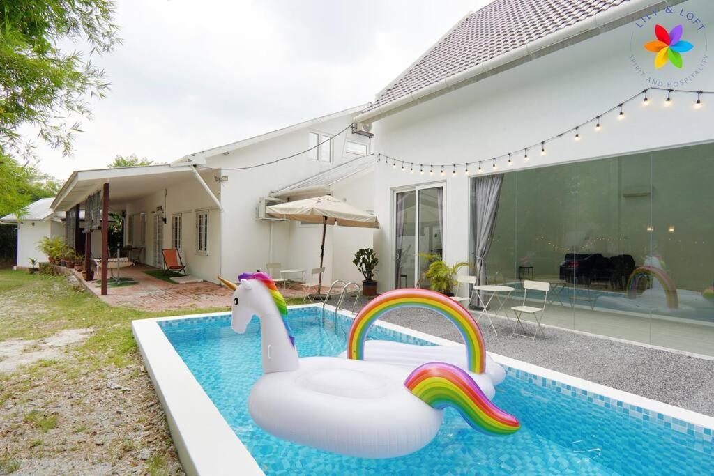 Vila 30p White House Retreat - Pool & Event Hall *