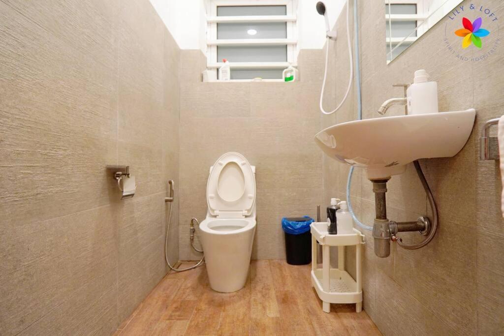 Vila 30p White House Retreat - Pool & Event Hall Kuala Lumpur